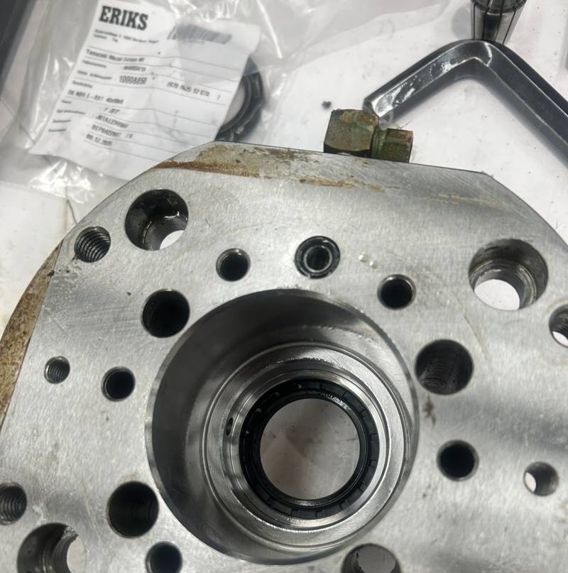 Bearing housing with new seal fitted